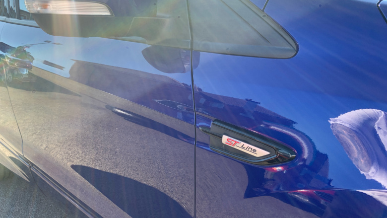 Ford Kuga 1.5 TDCi ST-Line X 5dr 2WD Diesel Estate